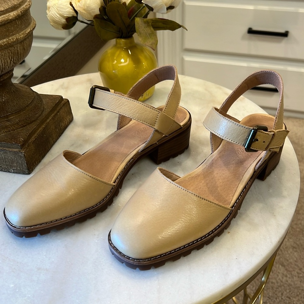 Women’s Leather Madewell Mary Jane - New without Box